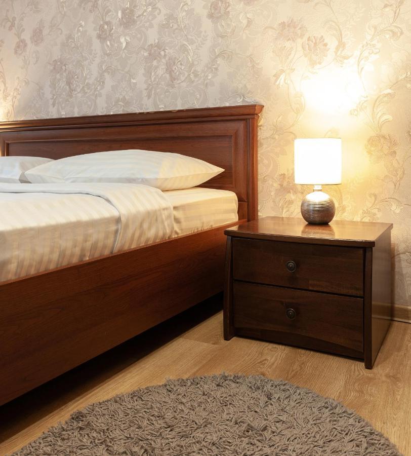 Romari Лесі Українки Apartment Lviv Bagian luar foto