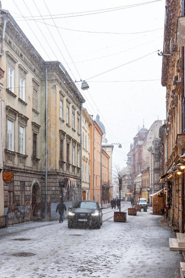Romari Лесі Українки Apartment Lviv Bagian luar foto
