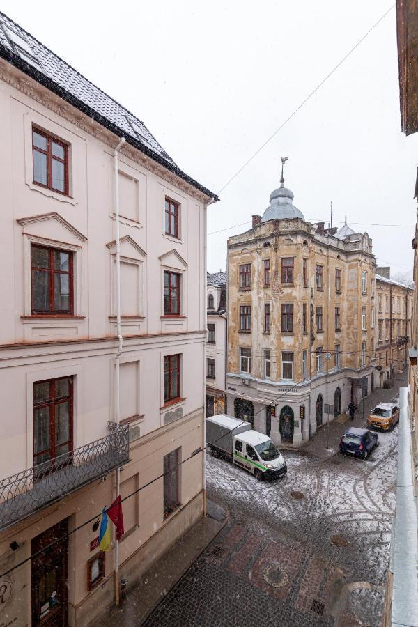 Romari Лесі Українки Apartment Lviv Bagian luar foto