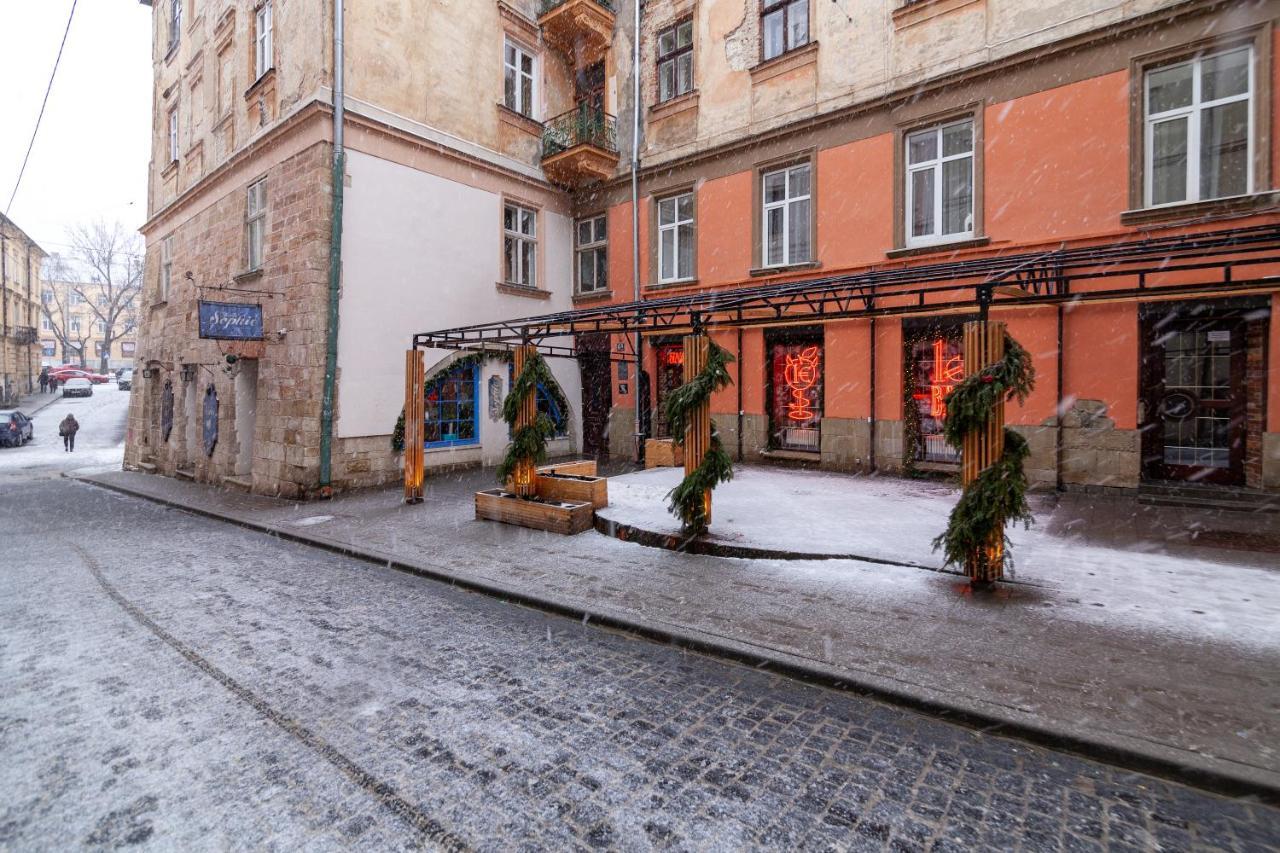 Romari Лесі Українки Apartment Lviv Bagian luar foto