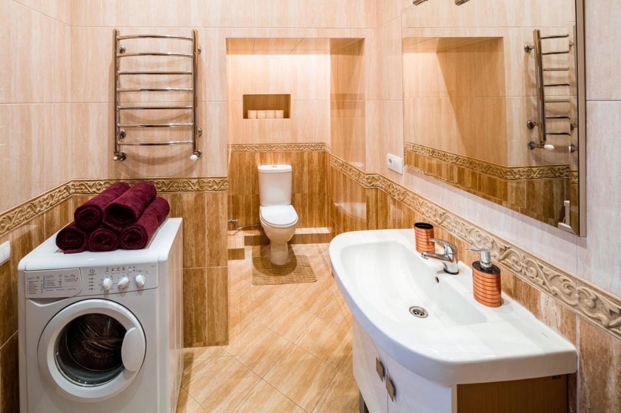 Romari Лесі Українки Apartment Lviv Bagian luar foto