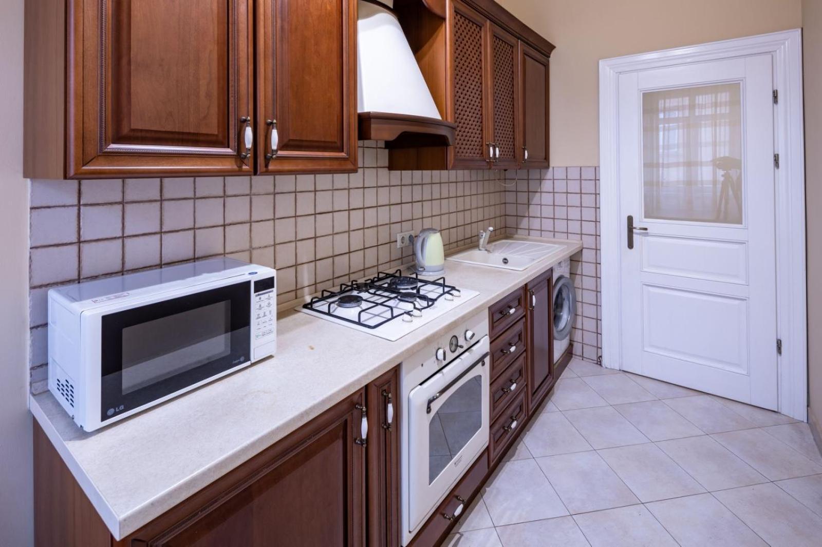 Romari Лесі Українки Apartment Lviv Bagian luar foto